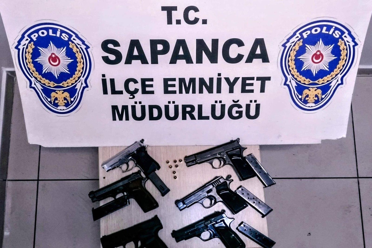 Son dakika haberi... Düğünde havaya ateş açan 5 maganda gözaltına alındı