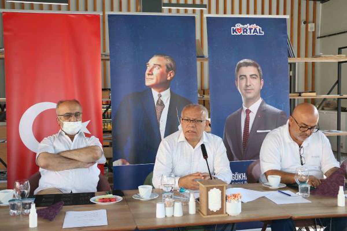 Kartal\'da muhtarlar toplantısı yapıldı