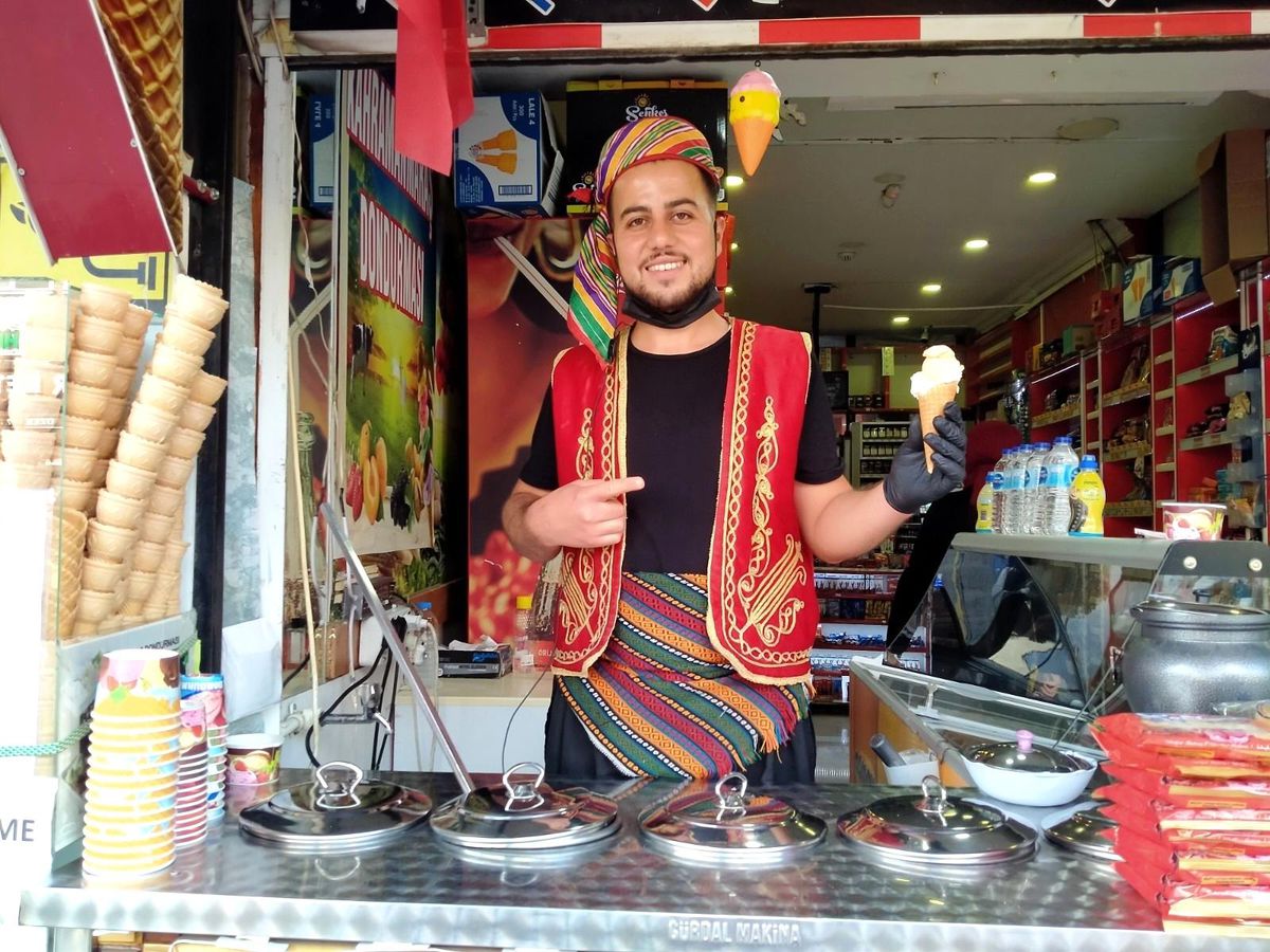 Mühendislik okudu dondurmacı oldu