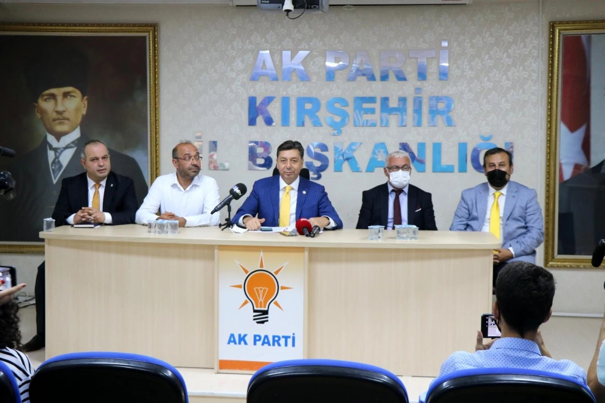 AK Parti Milletvekili Mustafa Kendirli, Belediye Başkanı hakkında \'Hakaret\' davası açıyor
