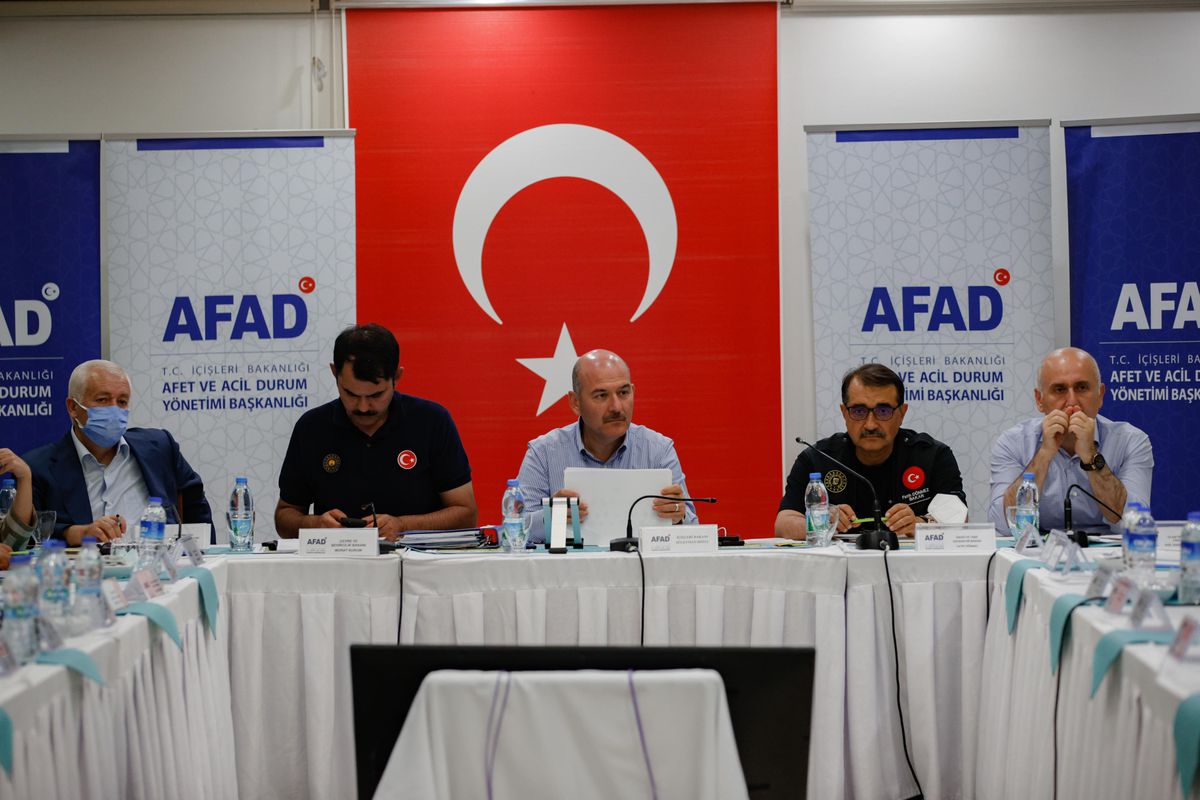 Bakanlar Soylu, Karaismailoğlu, Dönmez ve Kurum Marmaris\'te koordinasyon toplantısına katıldı