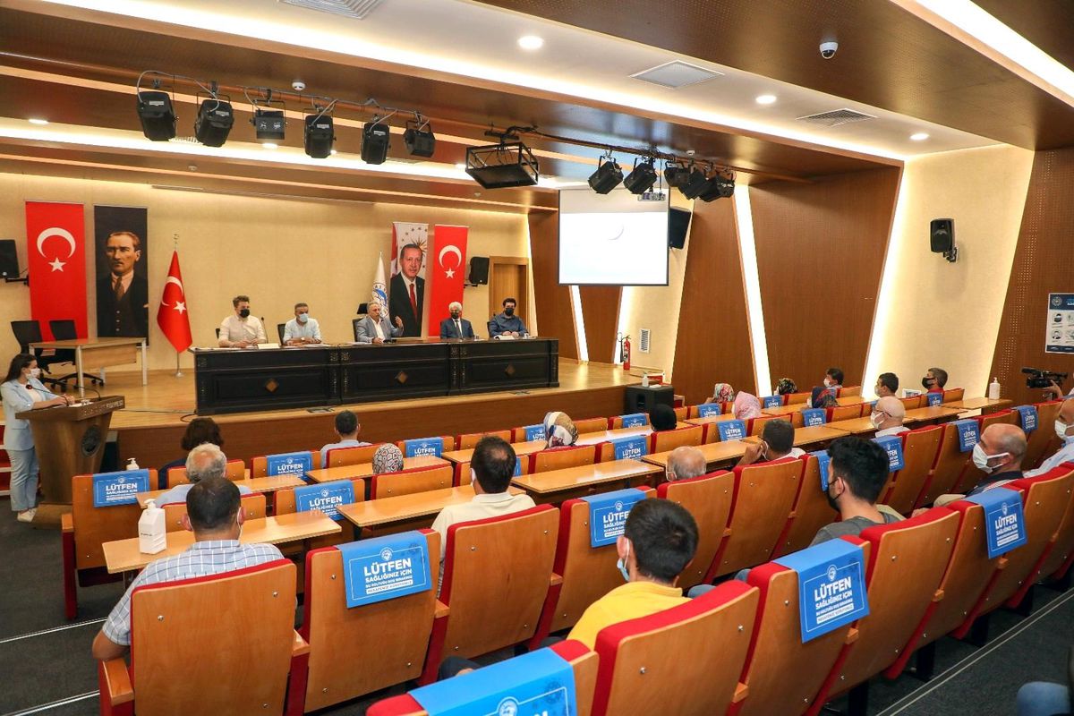 Başkan Yalçın: "Menekşe Sitesi\'nin prestij eser olmasını istiyoruz"