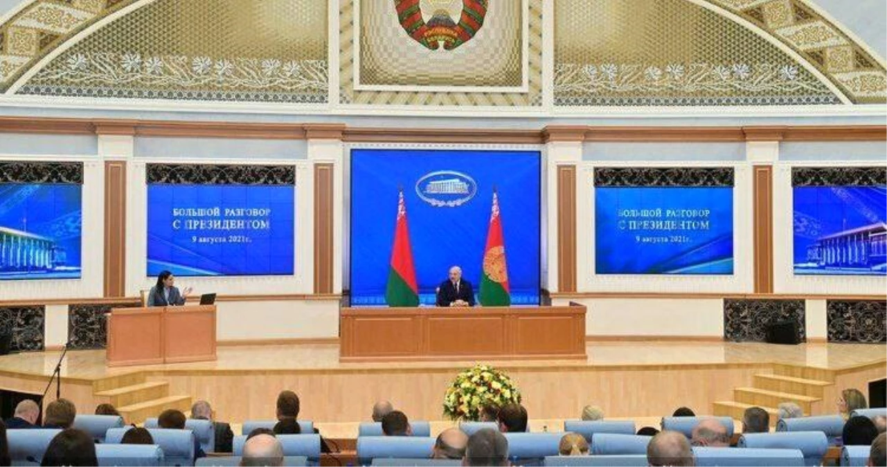 Belarus Devlet Başkanı Lukaşenko\'dan yeni anayasa için şeffaf referandum sözü