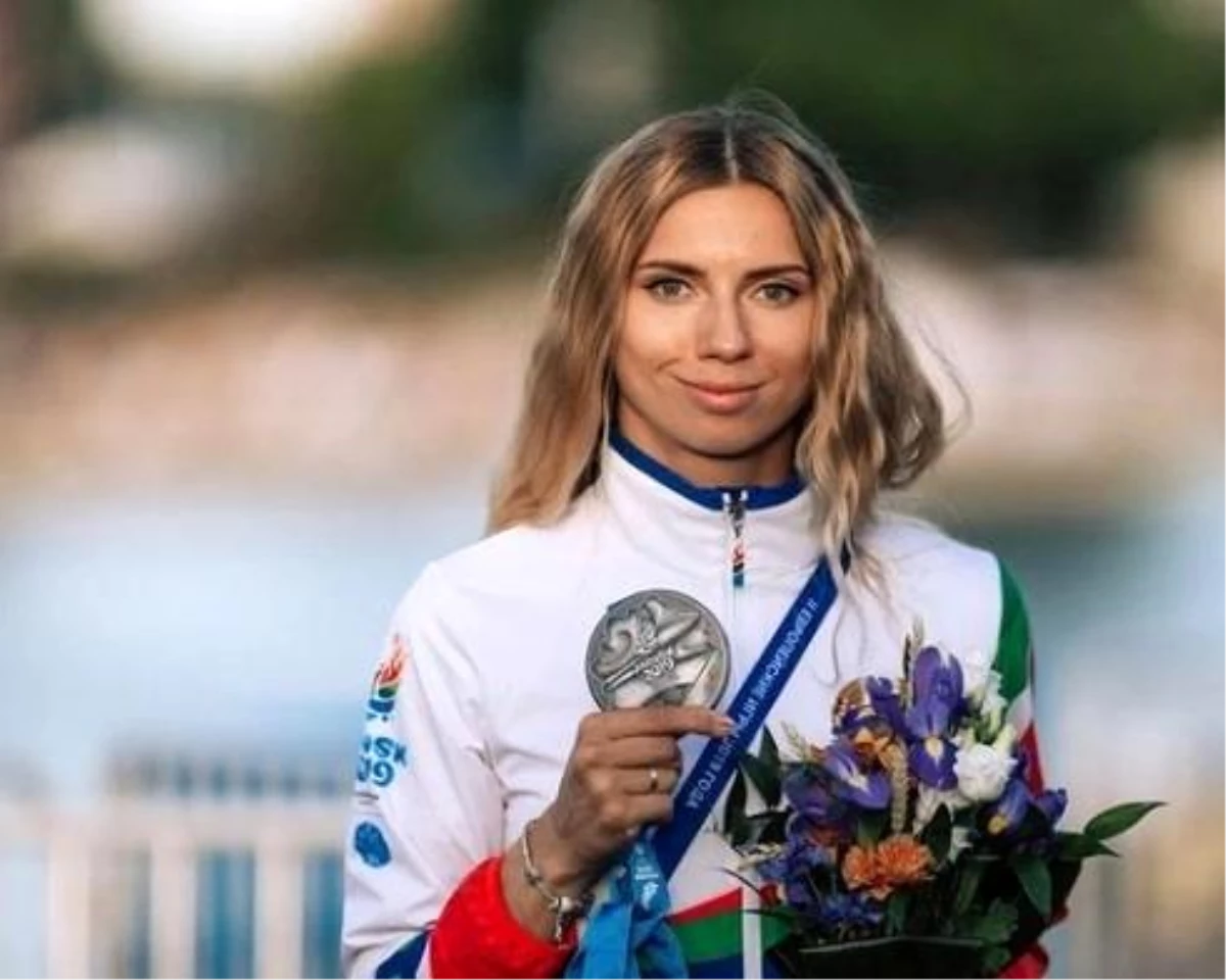 Belaruslu atlet Tsimanouskaya\'dan örnek davranış