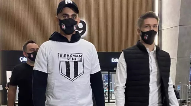 Beşiktaş'ın transferleri tek tek geliyor! Rachid Ghezzal, artık Siyah-Beyazlı takımın futbolcusu Beşiktaş'ın transferleri tek tek geliyor! Rachid Ghezzal, artık Siyah-Beyazlı takımın futbolcusu