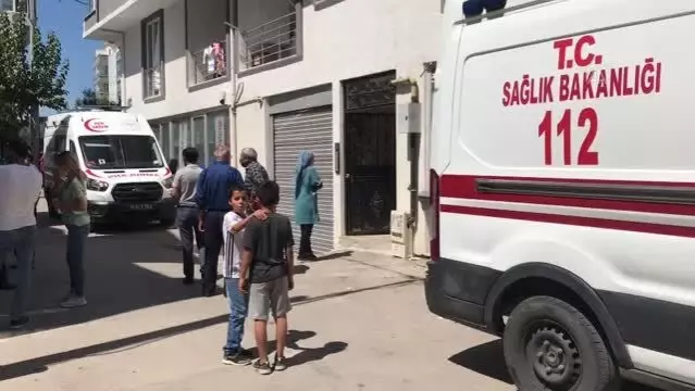 son dakika bir kisi esini oldurup intihar etti son dakika