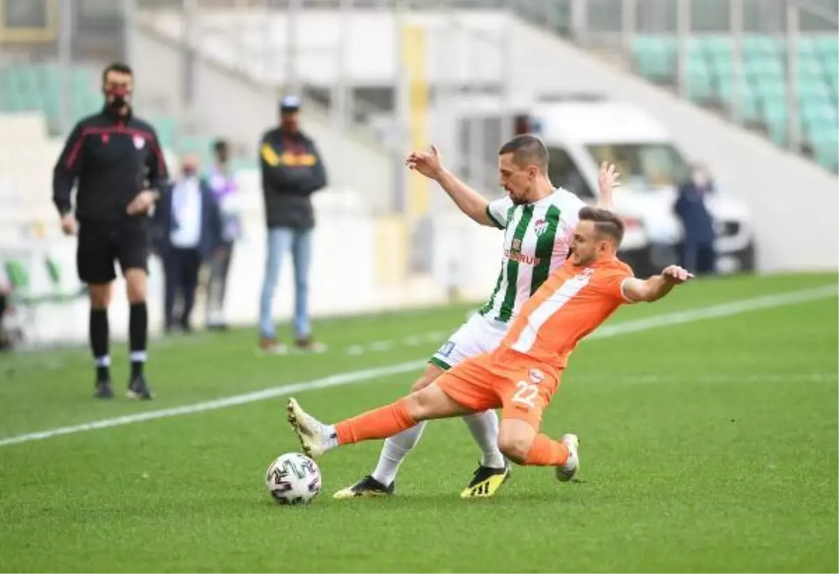 Bursaspor, Adanaspor\'u bir kez daha yenerek başlangıç zincirini kırmak istiyor