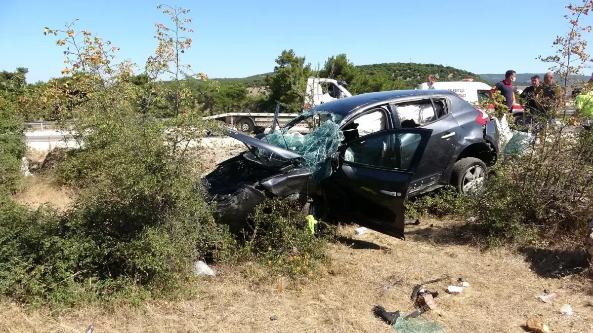 Çanakkale\'de takla atan otomobildeki 3 kişi yaralandı