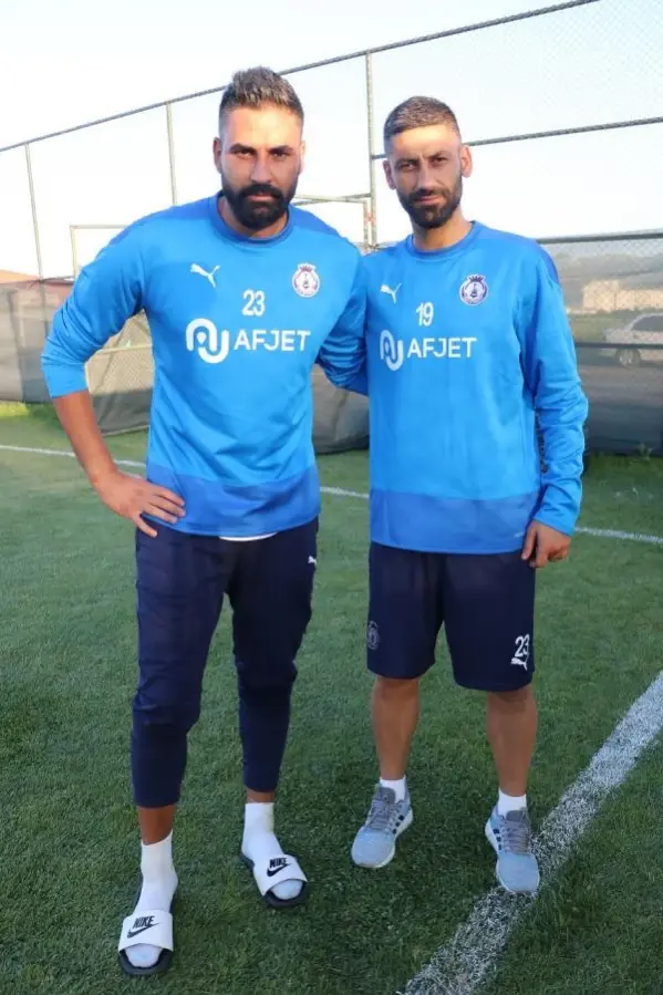 SPOR Futbolcu kardeşlerin yolu aynı takımda kesişti