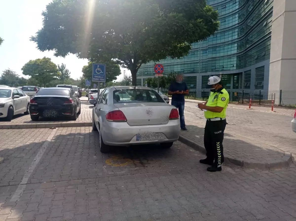 Park denetimlerinde 93 araca idari işlem yapıldı