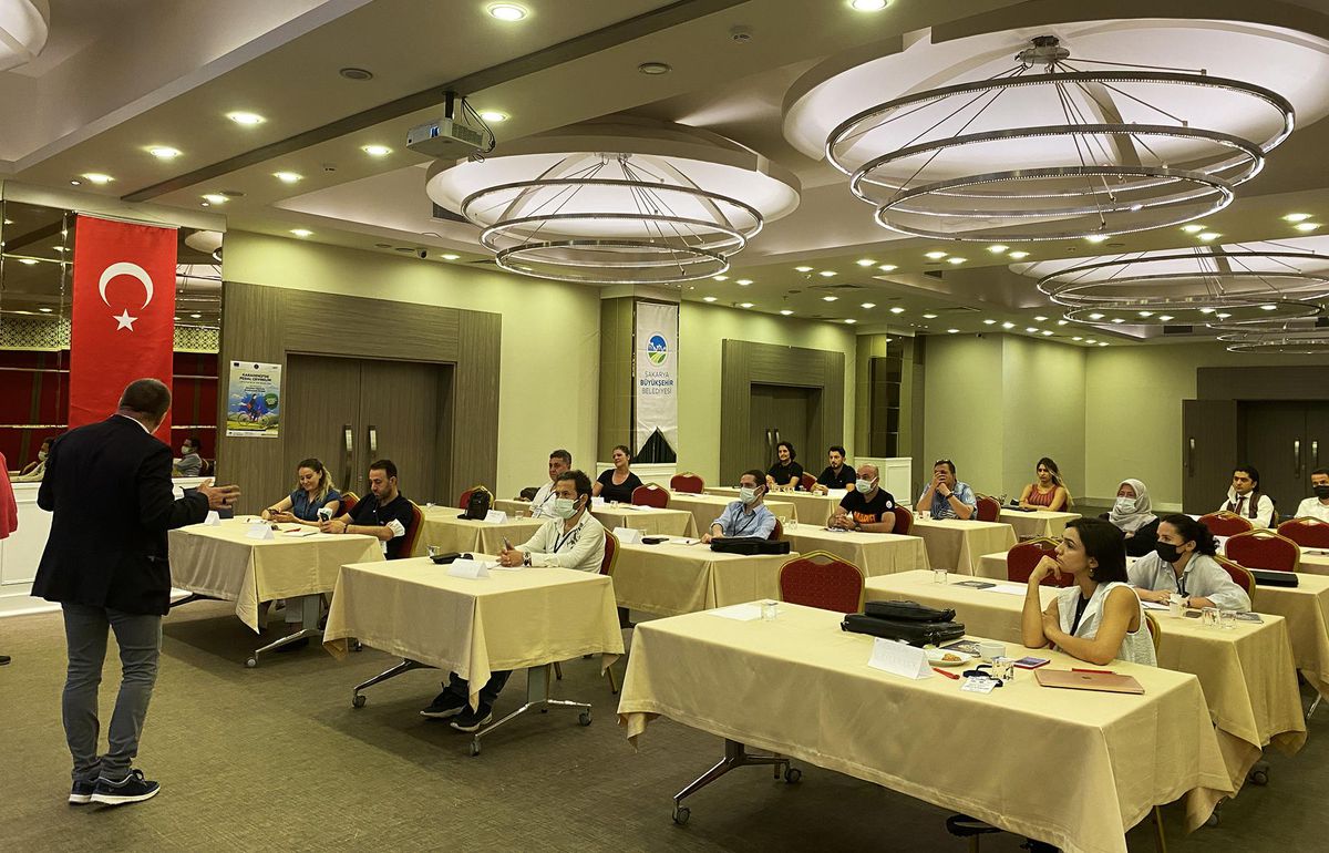 Sakarya\'da "pedal dostu" işletmeci adaylarına yönelik mentorluk eğitimleri devam ediyor