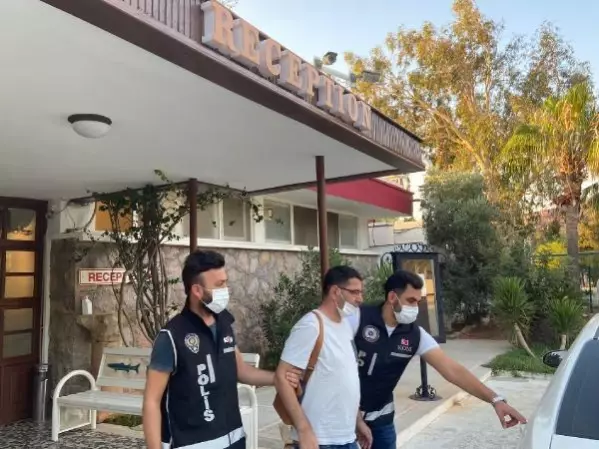 Son dakika! Adana merkezli 30 ilde tarihi eser kaçakçılığı operasyonu: 76 gözaltı (2)