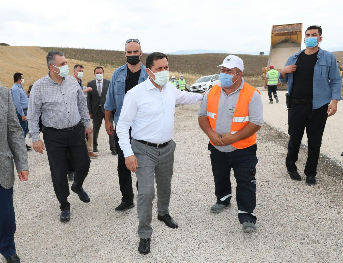 Amasya Valisi Masatlı, köylerde asfaltlama çalışmalarını inceledi