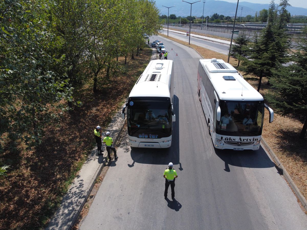 Bursa\'da şehirler arası yolcu otobüsleri denetleniyor