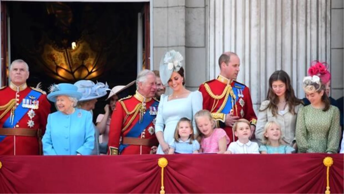 İngiliz kraliyet ailesine büyük darbe: Virginia Roberts\'tan Prens Andrew\'a cinsel saldırı davası