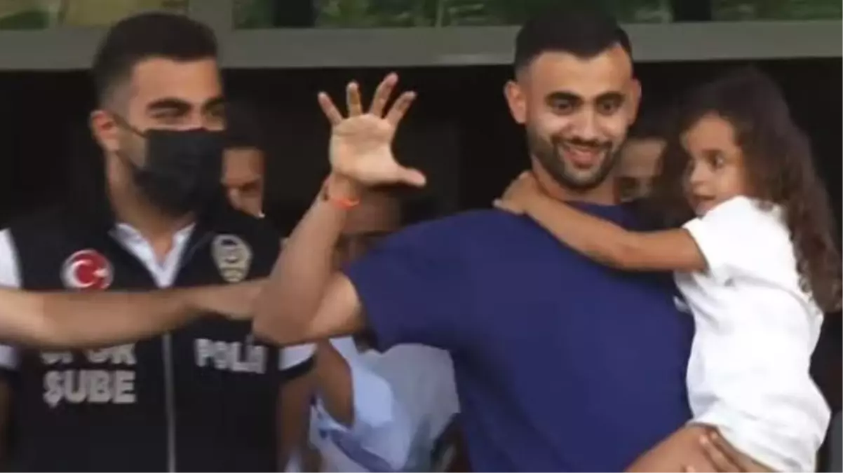 İstanbul\'a ayak basan Rachid Ghezzal\'dan Kartal pençesi