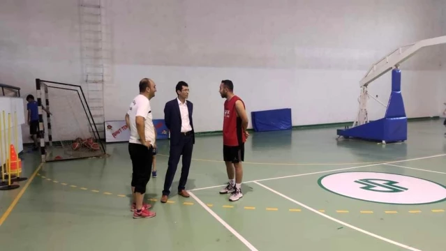 Kaymakam Kaçmaz'dan yaz spor okuluna ziyaret