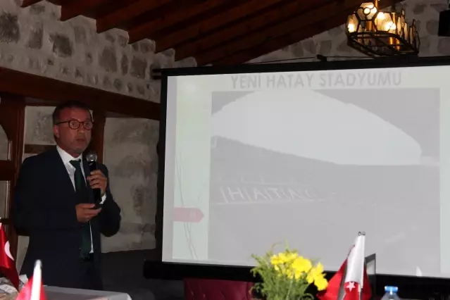 Lütfü Savaş: Boupendza için 2 ciddi kulüp var. Biri Avrupa, diğeri Orta Doğu'dan Lütfü Savaş: Boupendza için 2 ciddi kulüp var. Biri Avrupa, diğeri Orta Doğu'dan