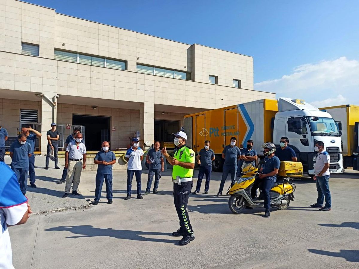 Malatya\'da kuryelere trafik eğitimi verildi