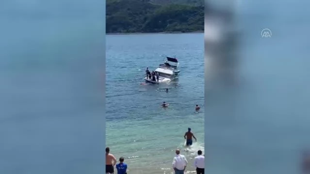 Sarıyer'de batmaya başlayan teknedeki 8 kişi kurtarıldı