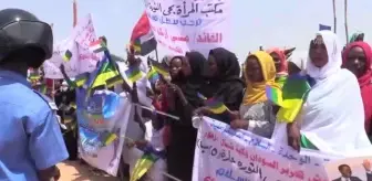 Sudan'ın Darfur Bölgesi Başkanı Minawi görevine başladı