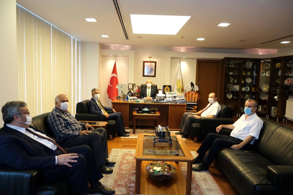 Edirne Vergi Dairesi Başkanı Aslan, ETSO Başkanı Zıpkınkurt ile bir araya geldi