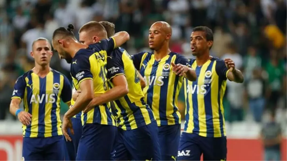 Fenerbahçe\'nin yıldızsız yeni logosu TFF tarafından kabul edildi!