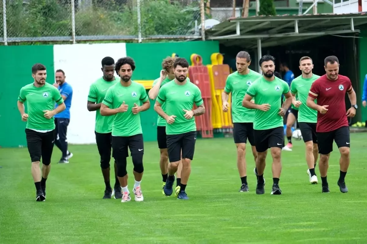 Giresunspor\'da Eren Tozlu ve Caner Hüseyin Bağ ile yollar ayrıldı