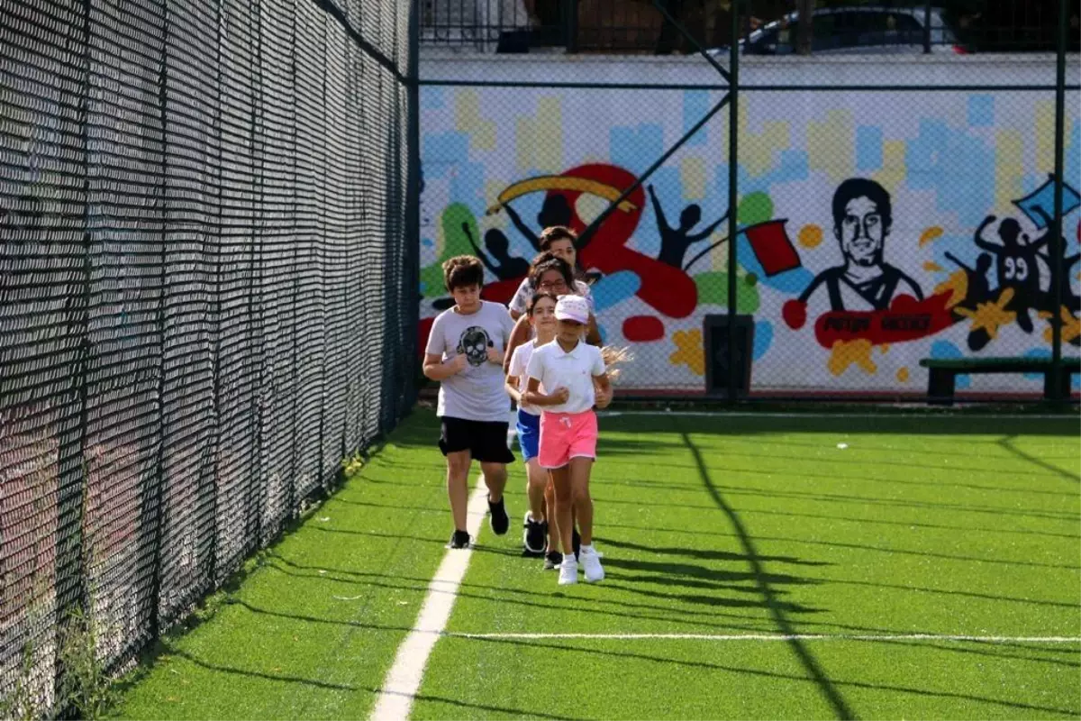 Son dakika haberleri | Kartal\'daki çocuklara uzman eğitmenlerden ücretsiz yaz spor eğitimi