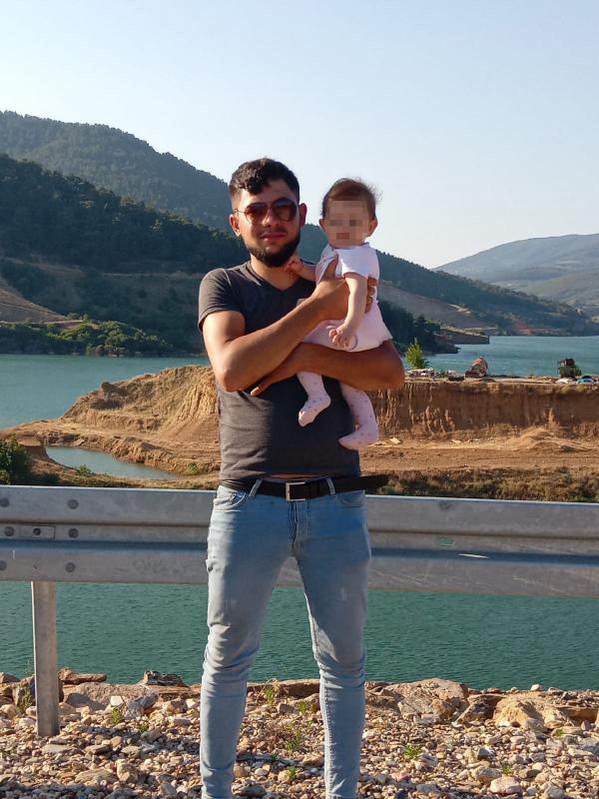 Kendisiyle aynı adı taşıyan torununu öldürdü