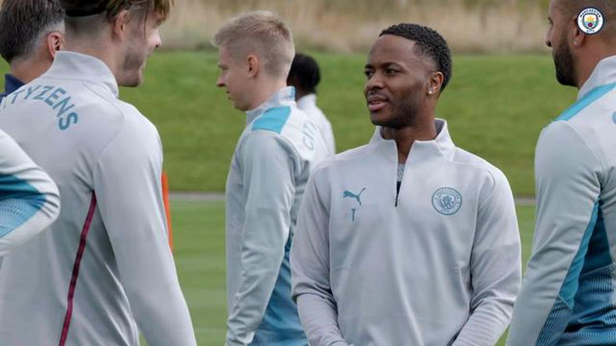 Manchester City\'de İngiliz ve Brezilyalı Oyuncular Antrenmanlara Geri Döndü