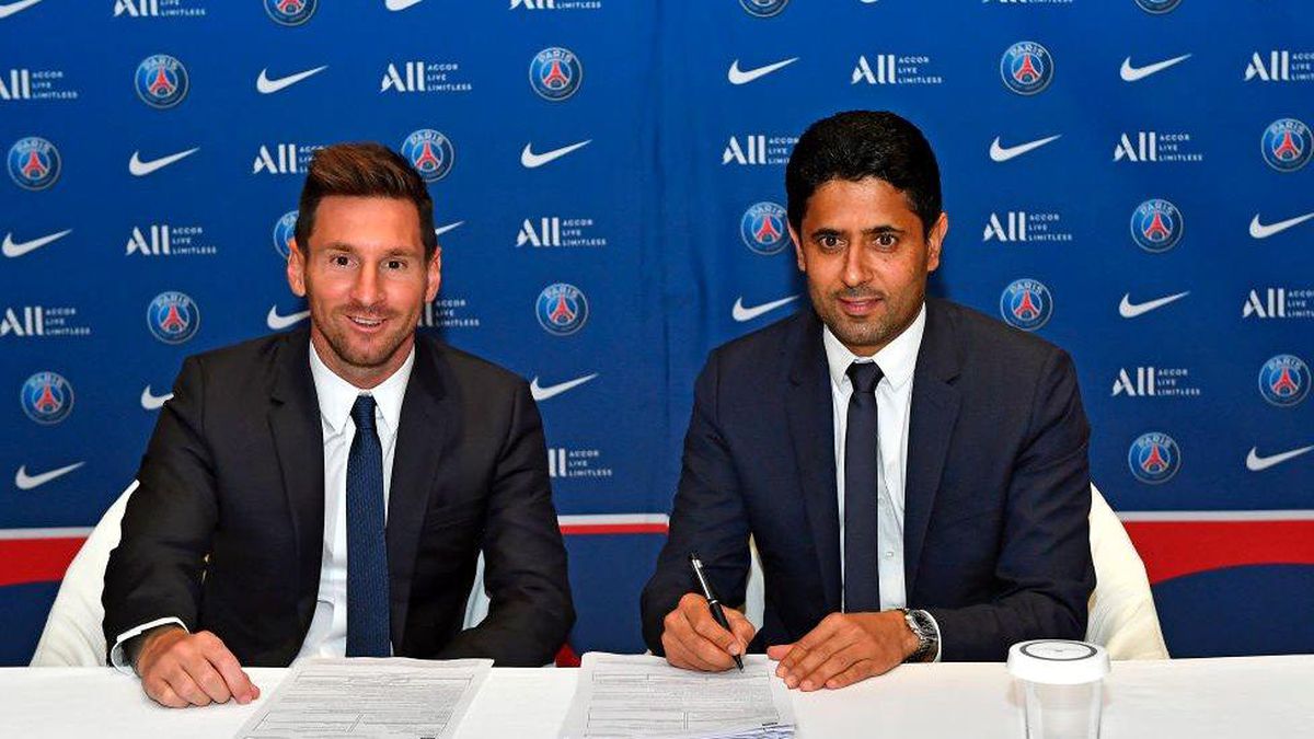 Messi: L\'Equipe gazetesi, yıldız futbolcunun Paris St-Germain\'le anlaştığını duyurdu
