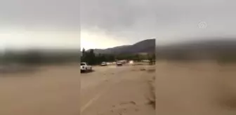 Sağanak yaşamı olumsuz etkiledi