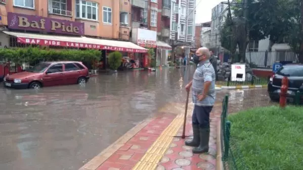 Sinop ve Samsun'da sağanak sele neden oldu; vatandaşlar evlerinde mahsur kaldı