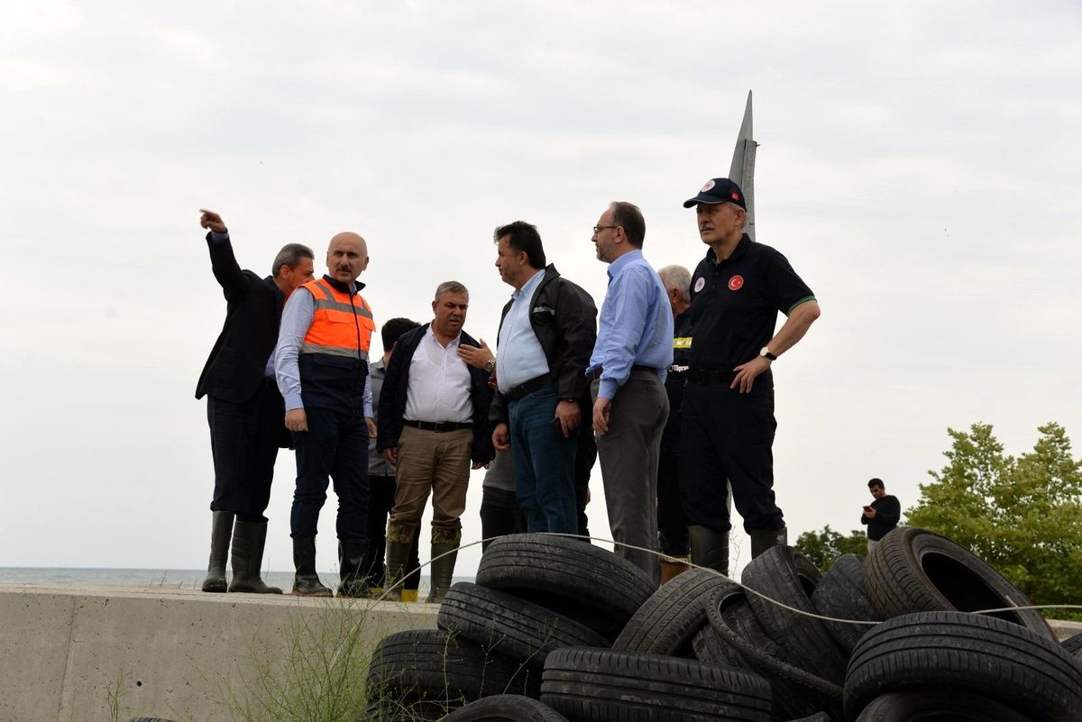 Son dakika haberi | Bakan Karaismailoğlu afet bölgesini havadan inceledi