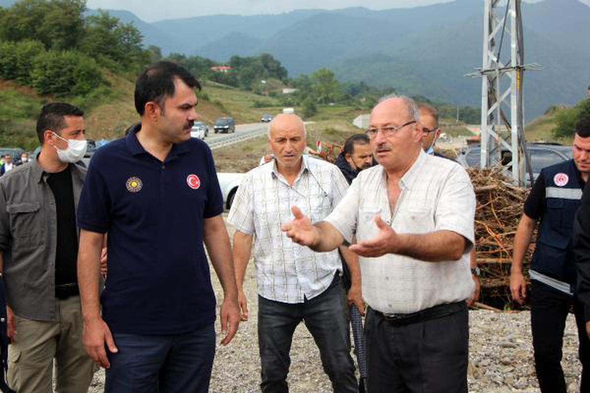 Bakan Kurum, selin vurduğu Bartın\'da yaraların sarılacağını söyledi