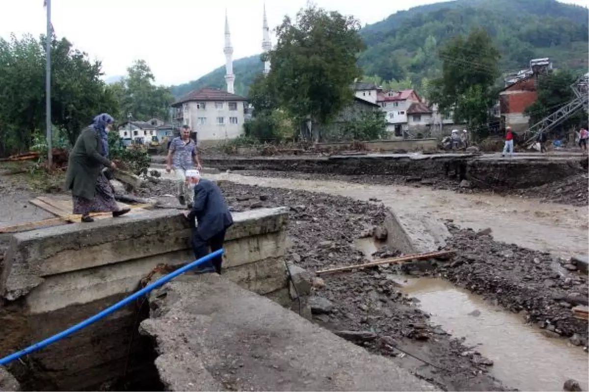 EN BÜYÜK HASAR ZAFER KÖYÜNDE