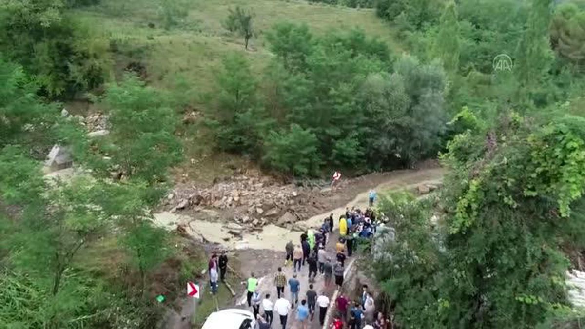 Bakan Kurum Bartın\'da sel bölgesinde incelemelerde bulundu Açıklaması