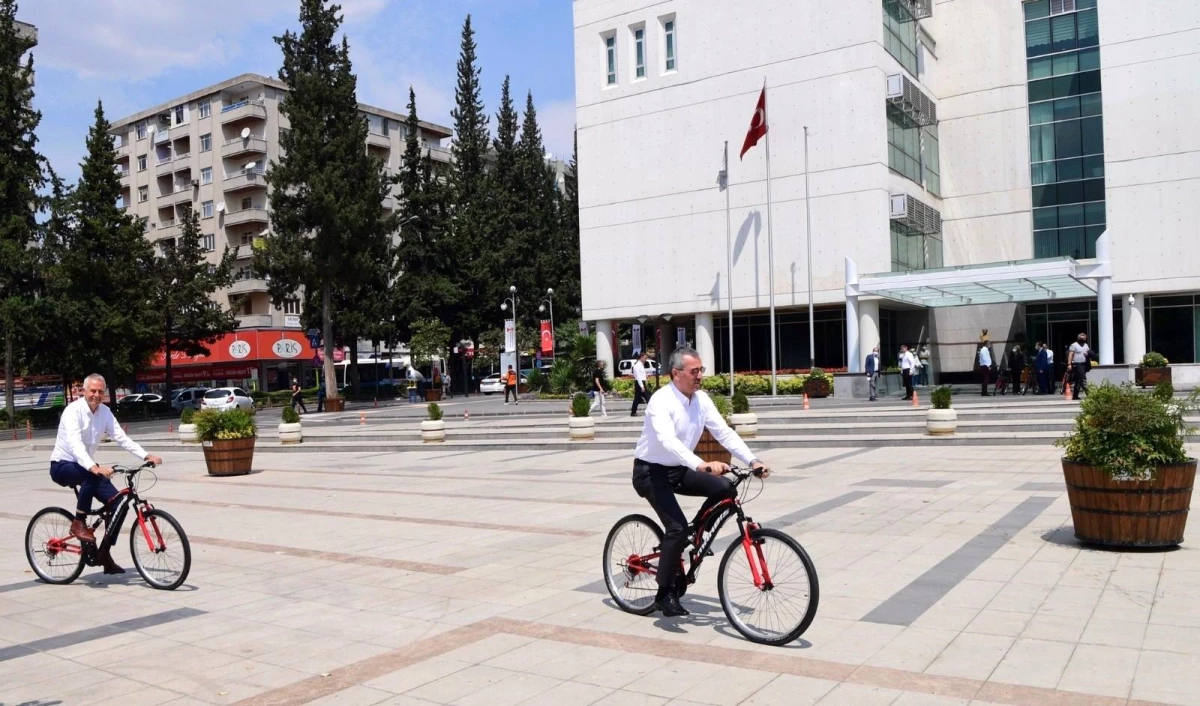 Başkan Güngör: "Şehir içi ulaşımda bisikleti yaygınlaştıracağız"