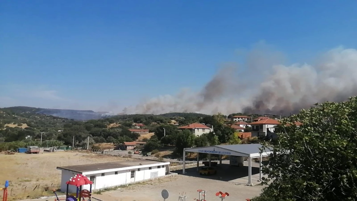 Foça yangını kontrol altına alındı