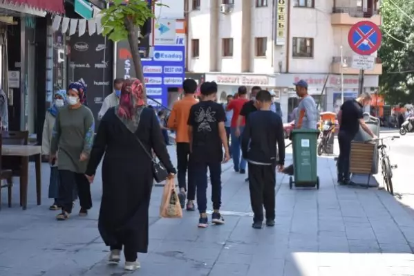 İl Sağlık Müdürü Yeşildağ: Aksaray'da 4'üncü dalgayı yaşıyoruz