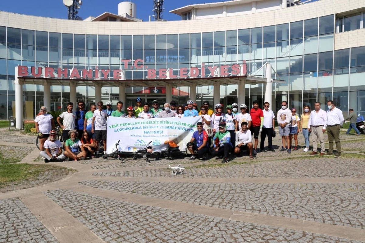 Yeşil Pedallar Bisiklet Turu Burhaniye\'de tamamlandı