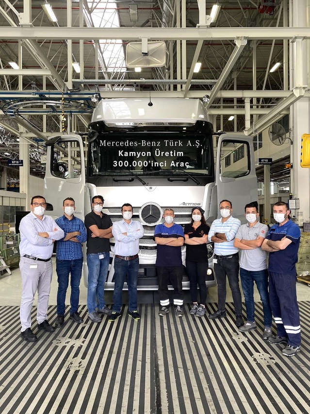 Aksaray Kamyon Fabrikası'nın 300 bininci kamyonu banttan indi