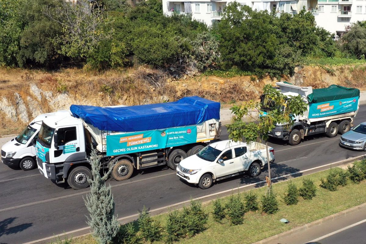 Başkan Yücel\'den, Kastamonu\'ya yardım desteği