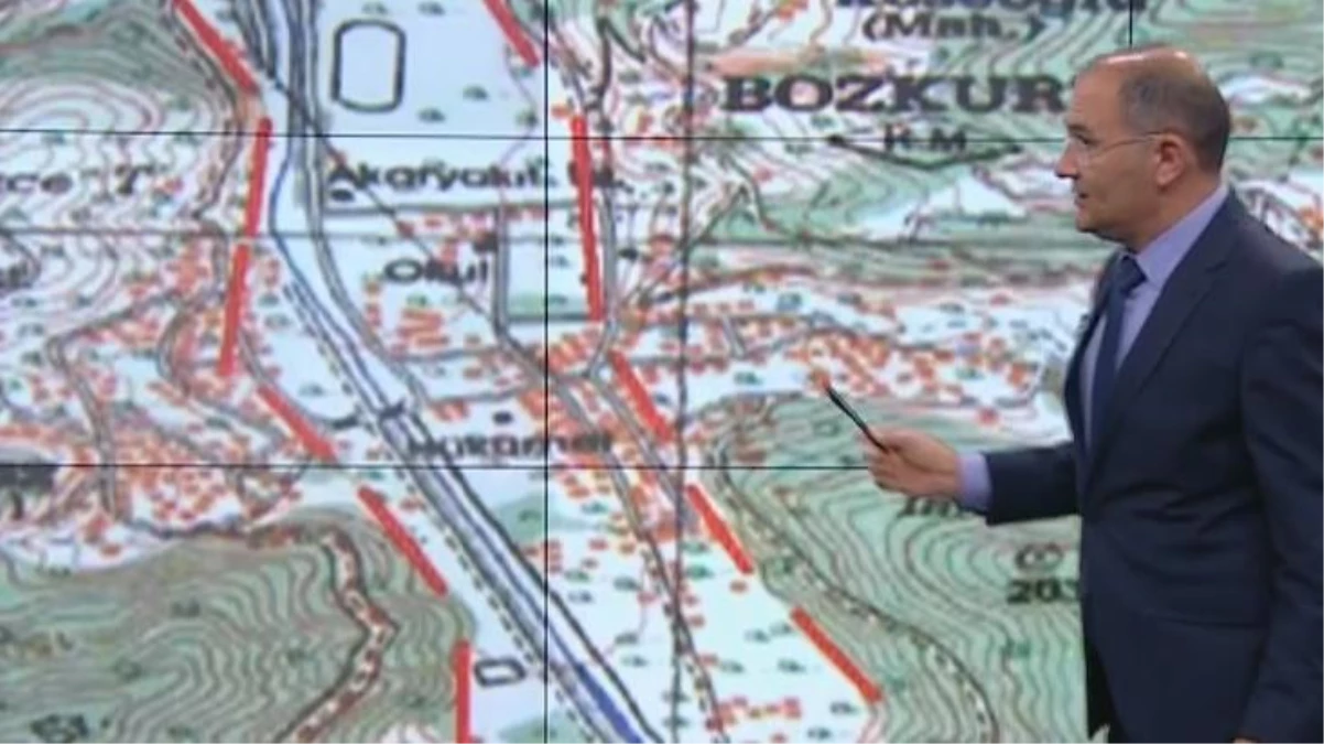 Bozkurt ilçesindeki evler sel felaketinde neden yıkıldı? Prof. Dr. Cemalettin Şahin harita üzerinde anlattı