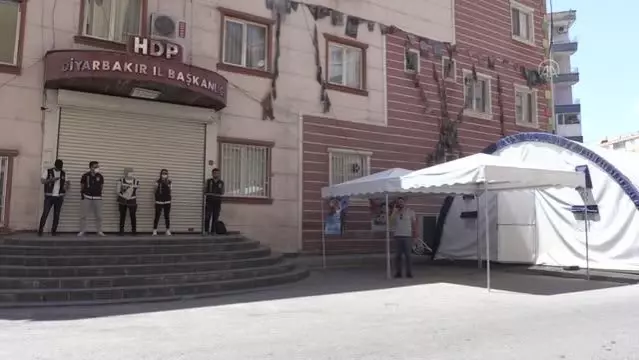 Son dakika haberi | Diyarbakır anneleri evlat nöbetini kararlılıkla sürdürüyor Son dakika haberi | Diyarbakır anneleri evlat nöbetini kararlılıkla sürdürüyor