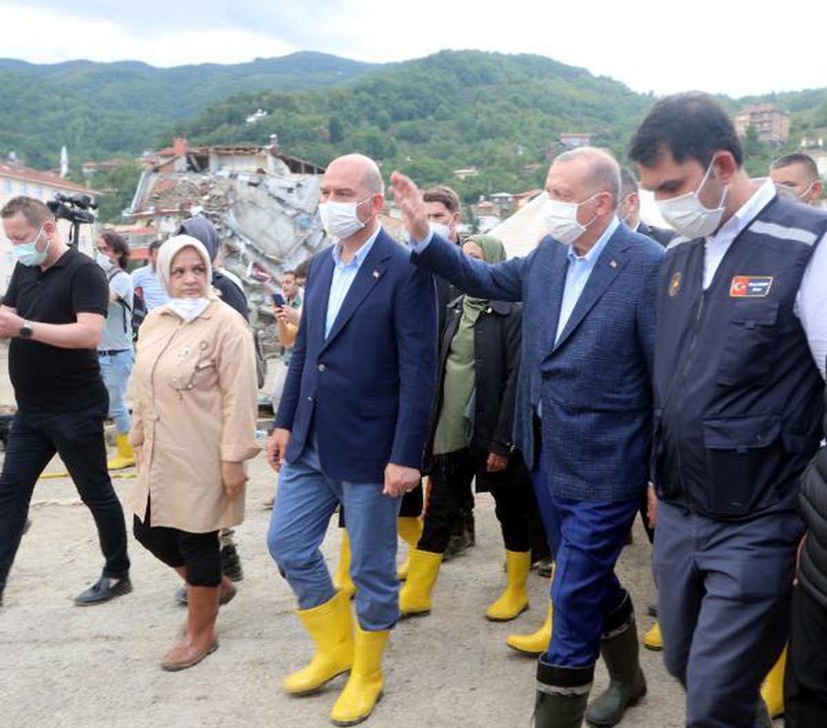 Erdoğan: Mağduriyetleri süratle gidermenin gayretinde olacağız (4)