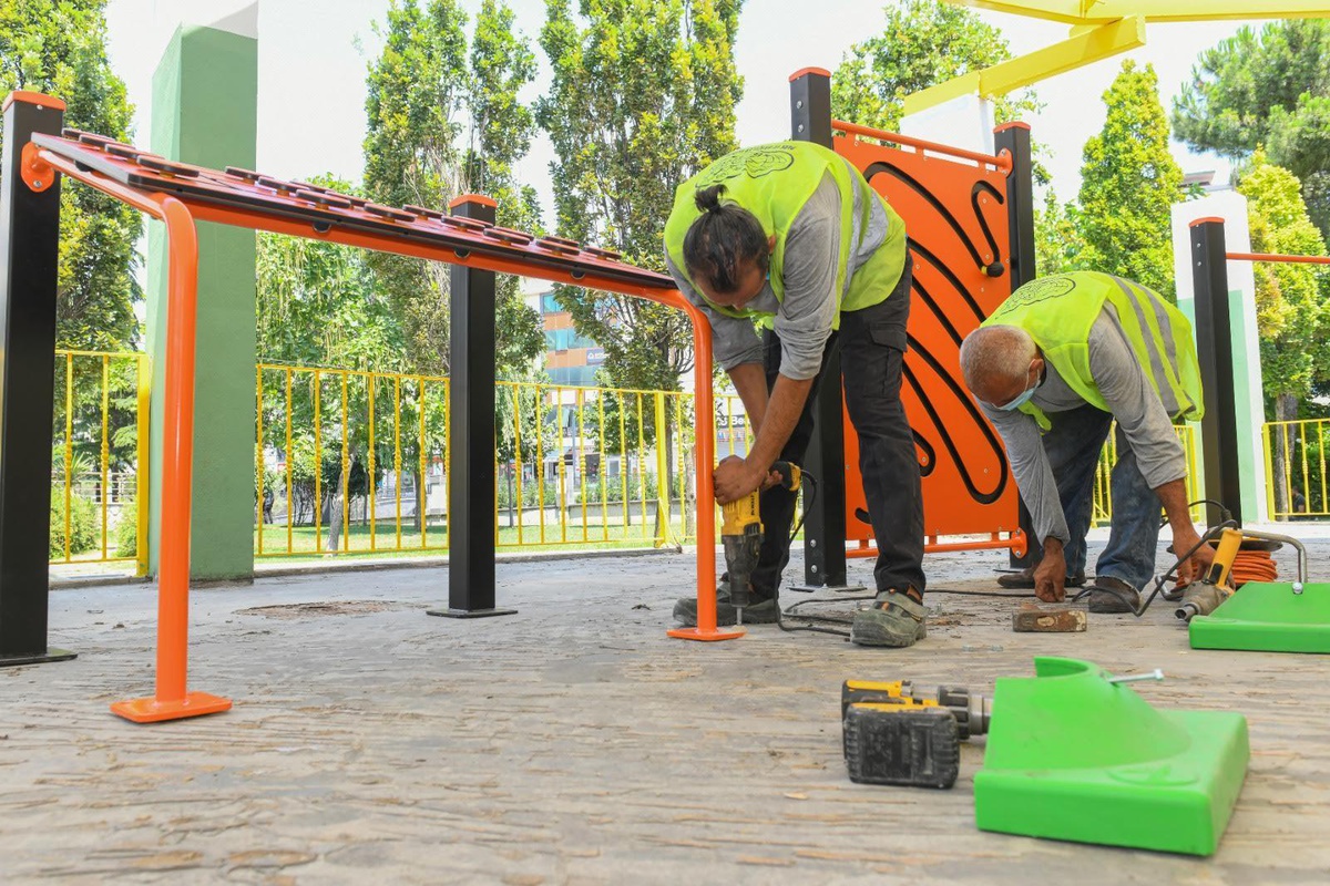 Esenyurt Belediyesi\'nden RTE Parkı\'na yeni spor alanı