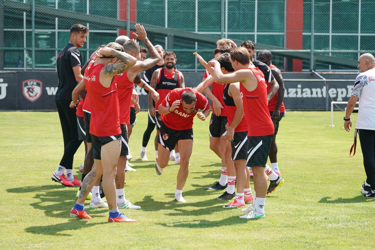 Gaziantep, Süper Lig\'in ilk haftasındaki Fatih Karagümrük maçına hazır