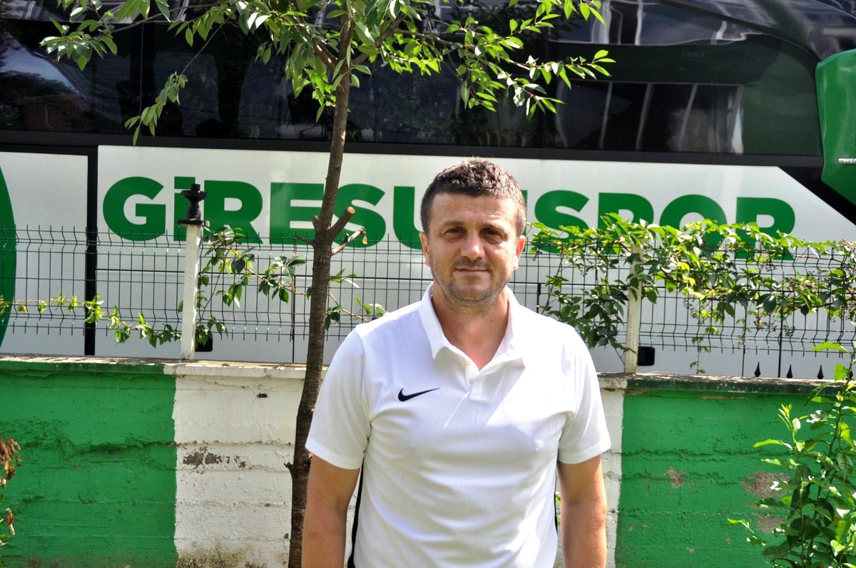 Hakan Keleş: "Giresunlular, sadece Giresunspor\'u tutmalılar"